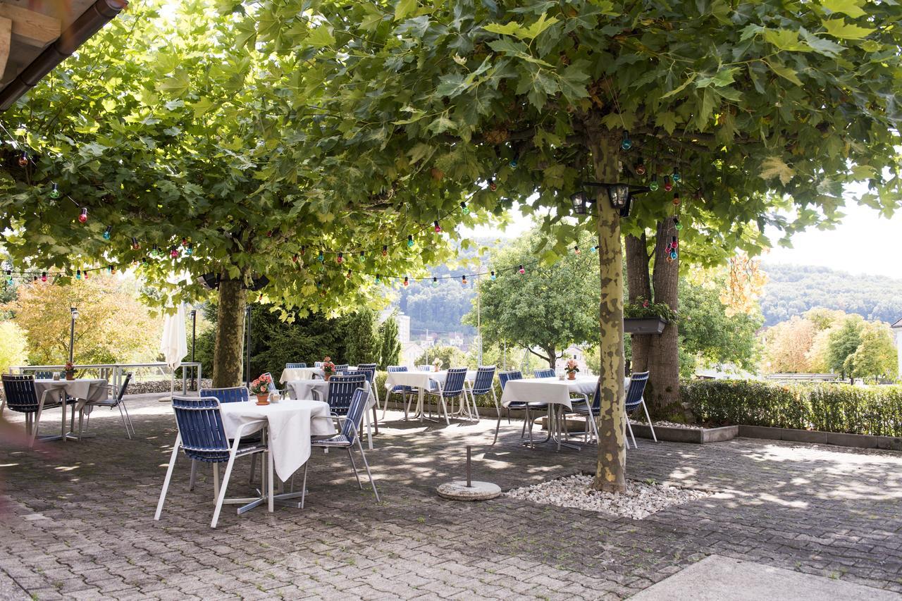 诺伊豪斯餐厅酒店 Hertenstein 外观 照片